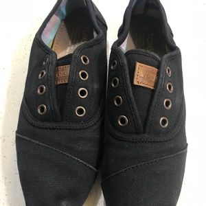 Toms Black Cordones Women sz 7